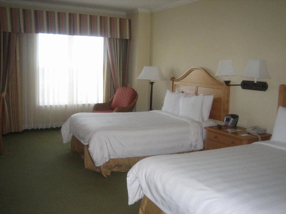 Monumental Hotel Orlando Williamsburg Экстерьер фото