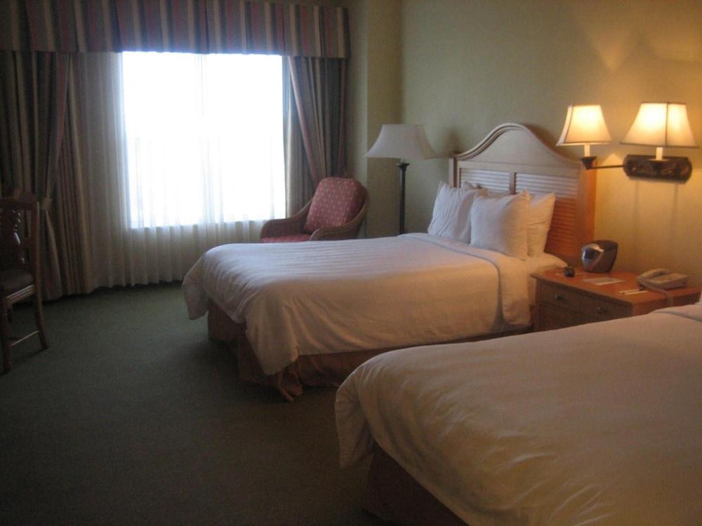 Monumental Hotel Orlando Williamsburg Экстерьер фото