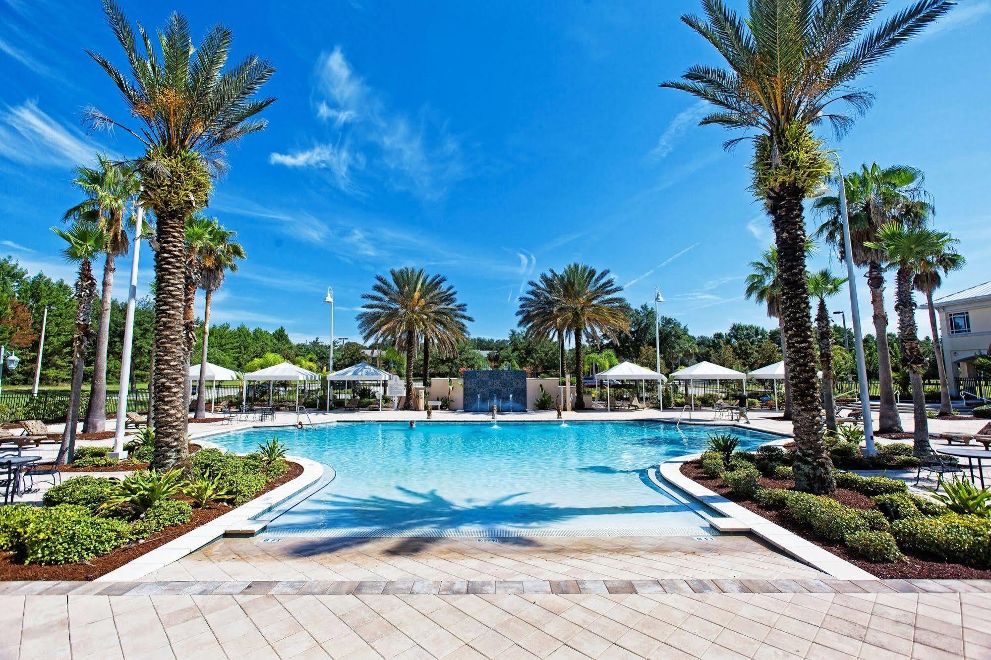 Monumental Hotel Orlando Williamsburg Экстерьер фото