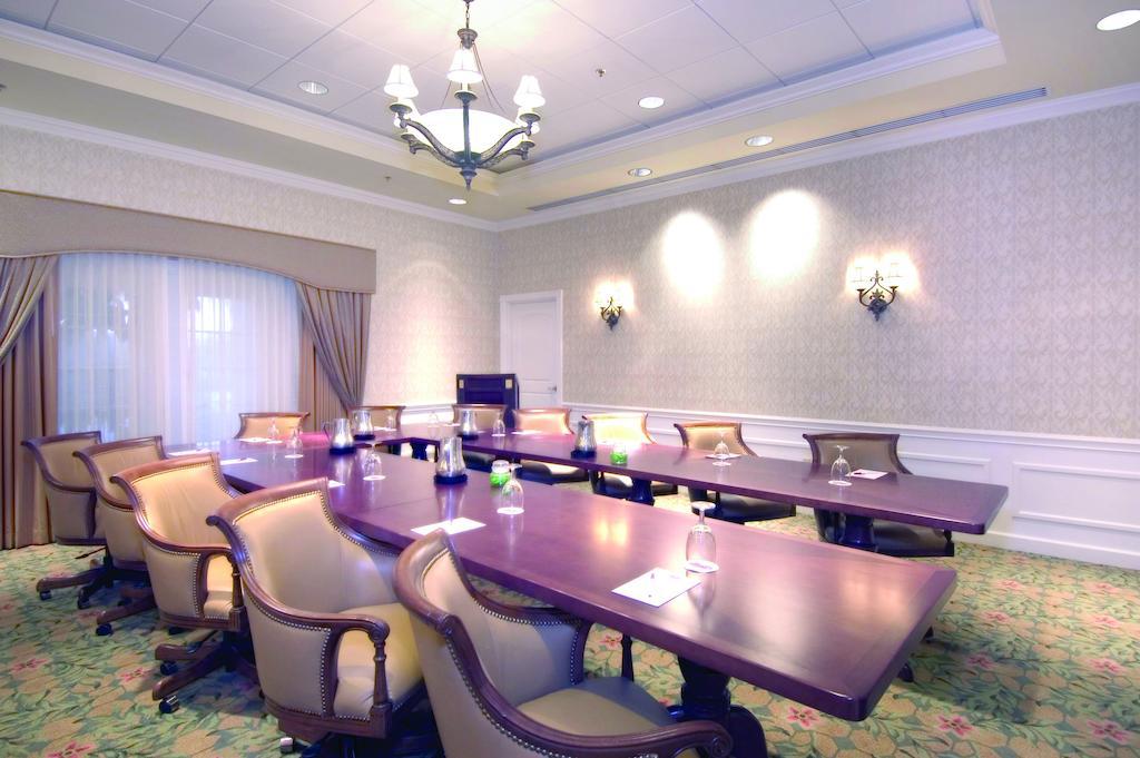 Monumental Hotel Orlando Williamsburg Удобства фото